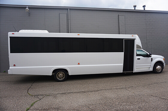 34 passenger bus exterior